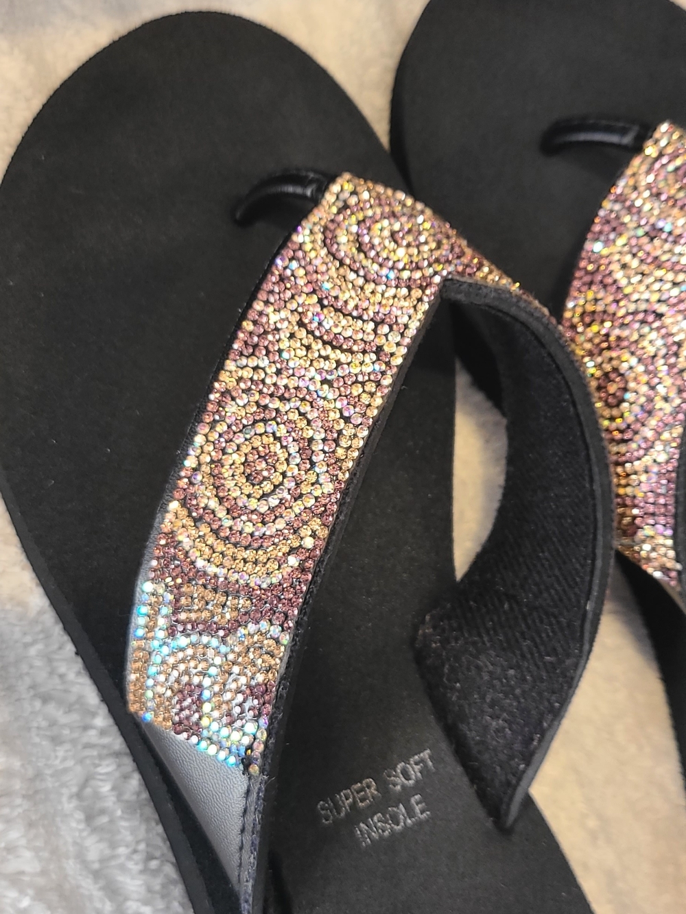 Women's Black Beaded Platform Flip Flop Sandals - Picture 4 of 7